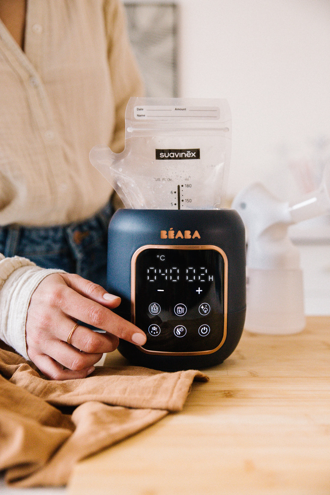 Streamlining Feeding Time with Beaba's Multi Milk Bottle Warmer