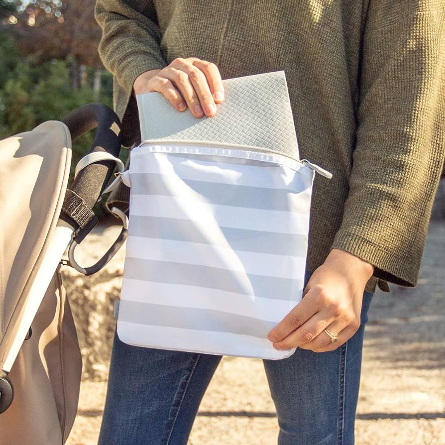 Ubbi Changing Mat and Bag