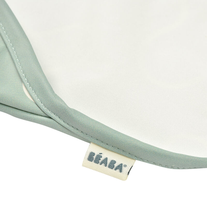 Beaba 2 in 1 Bib w/Removable Sleeves - Sage green