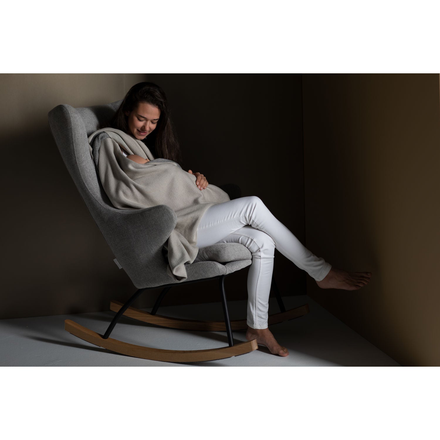 Quax Deluxe Rocking Nursing Chair - Sand Grey