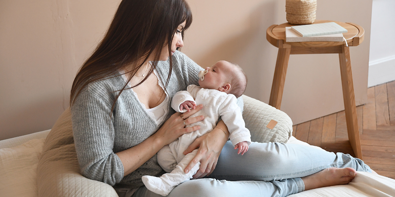 The Benefits of Using a Nursing Pillow: A Must-Have for New Mums