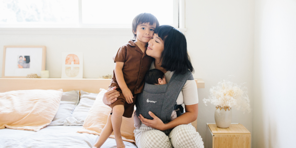Can newborns go in a baby carrier? Everything Australian parents need to know