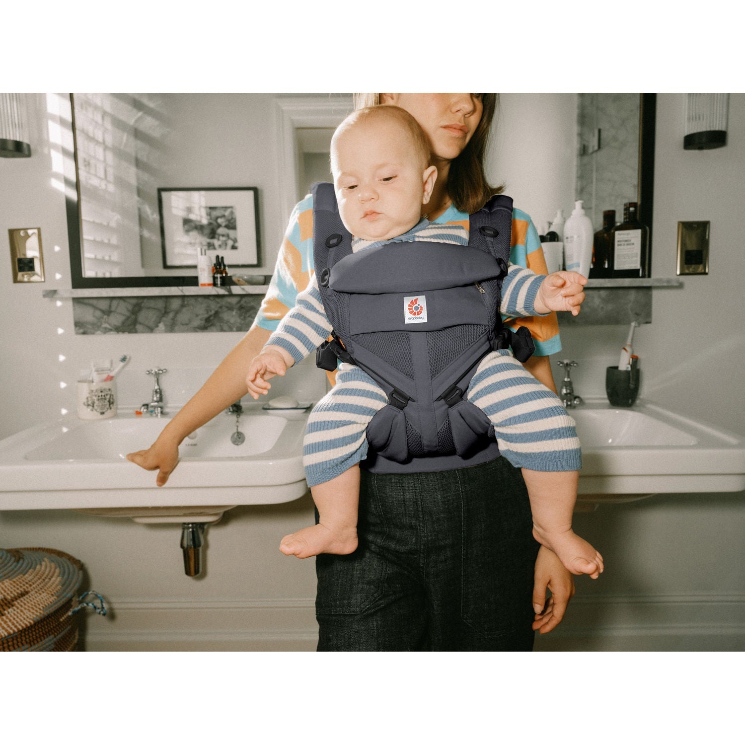 Ergobaby Omni Classic Mesh Baby Carrier - Charcoal Grey