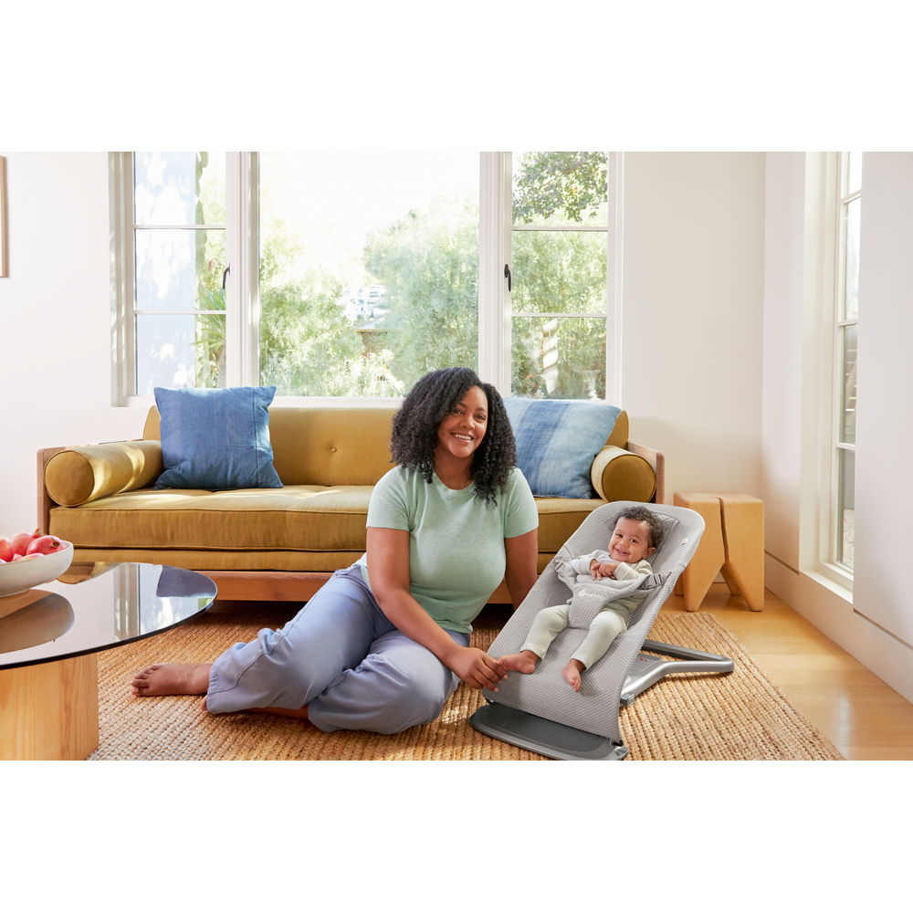Ergobaby Evolve 3 in 1 Mesh Bouncer - Light Grey