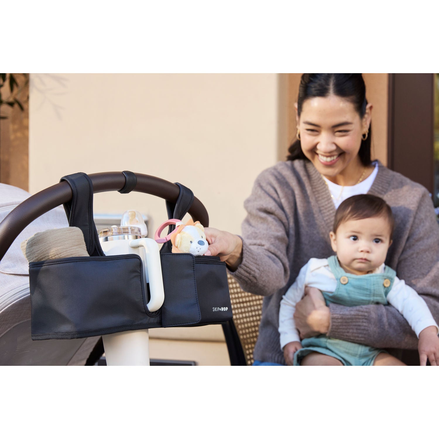 Skip Hop Ultimate Stroller Organiser - Black