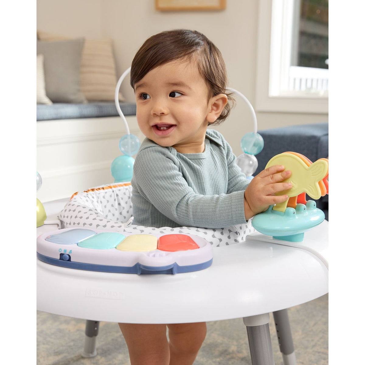 Seascape 2 in 1 Activity Centre