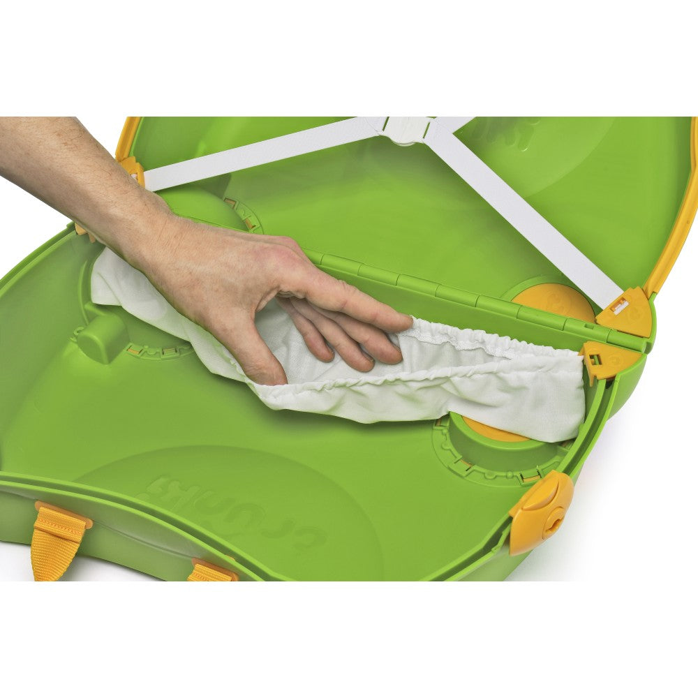 Glide Ride-on Luggage - Tilly the Tractor