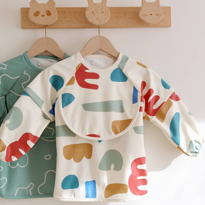 Beaba 2 in 1 Bib w/Removable Sleeves - Playful