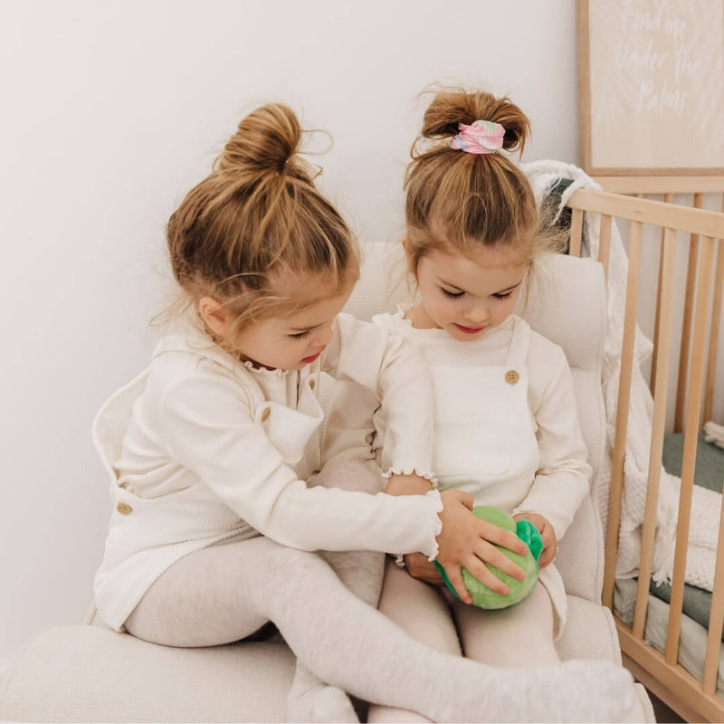 Perfect Pairs - Two Peas in a Pod