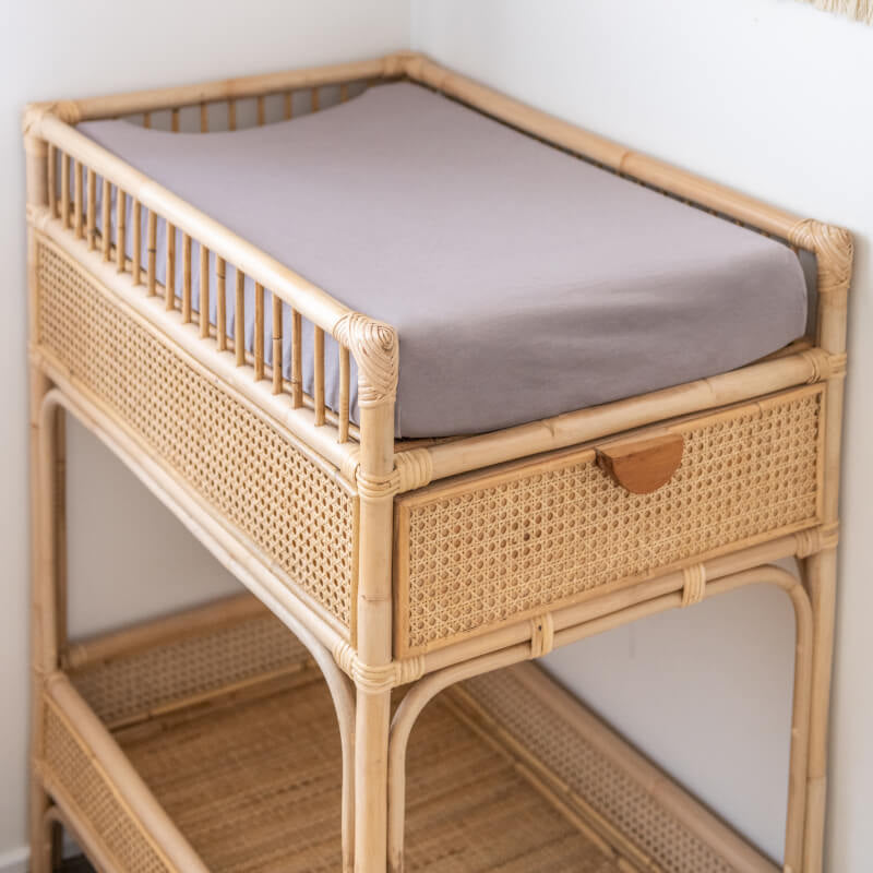 KIIN BABY Organic Fitted Bassinet/Change Pad Sheet - Lilac