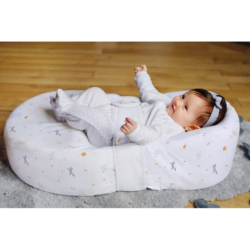 Red Castle | Cocoonababy Nest with Fitted Sheet