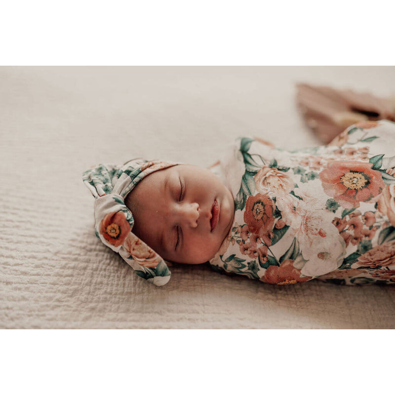 Snuggle Hunny Organic Snuggle Swaddle & Topknot Set - Florence