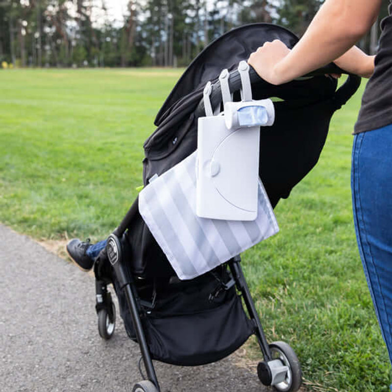 Ubbi OTG Bag Dispenser