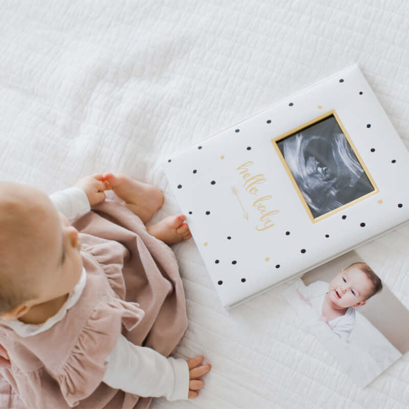 Pearhead Babybook - Hello Baby