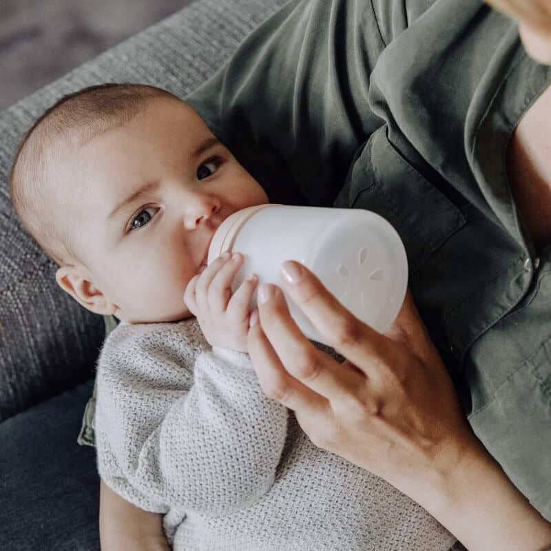 Suavinex Zero Zero Anti-Colic Bottle 180ml - Slow Flow 0+ Months