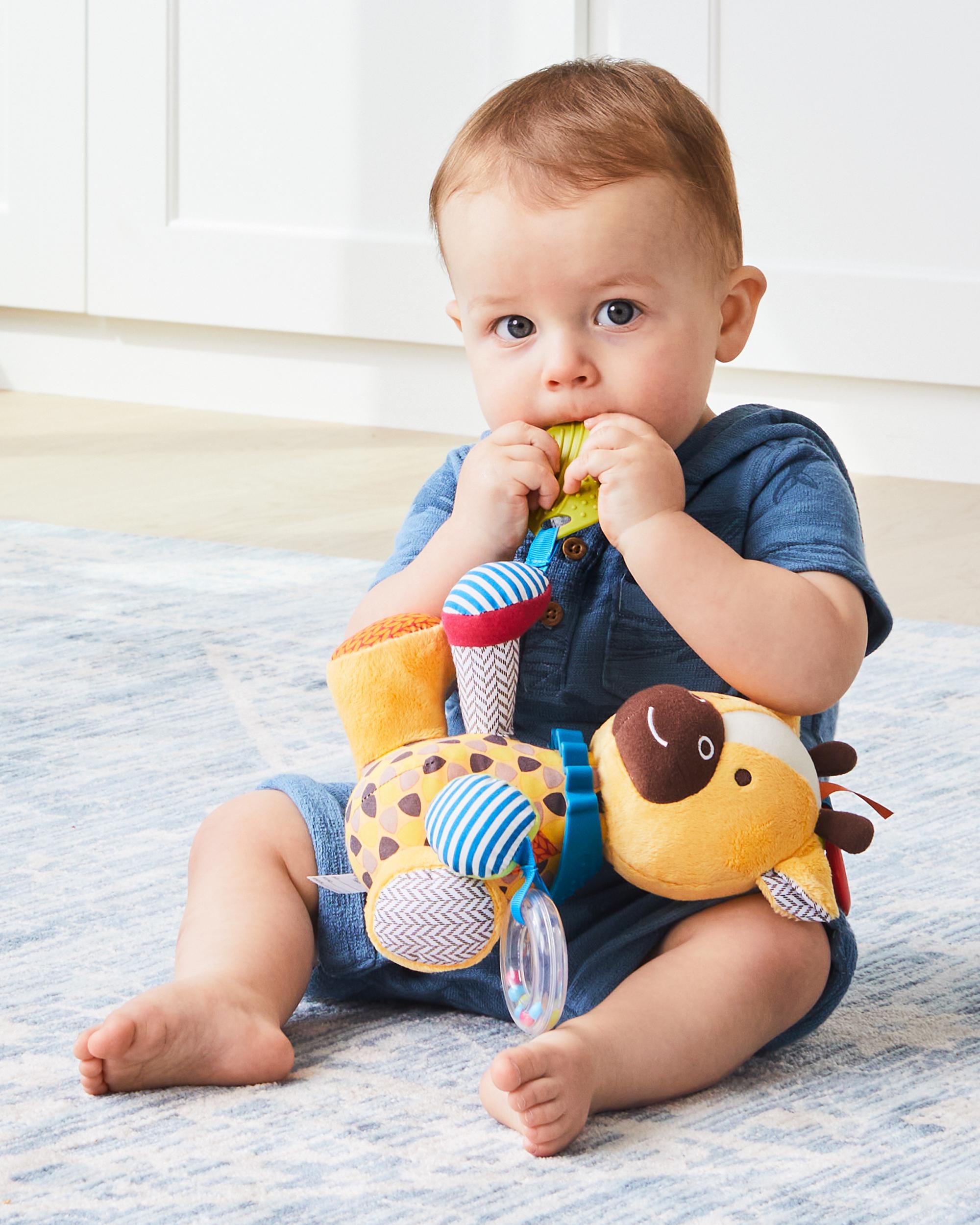 Giraffe Bandana Buddie Activity Toy