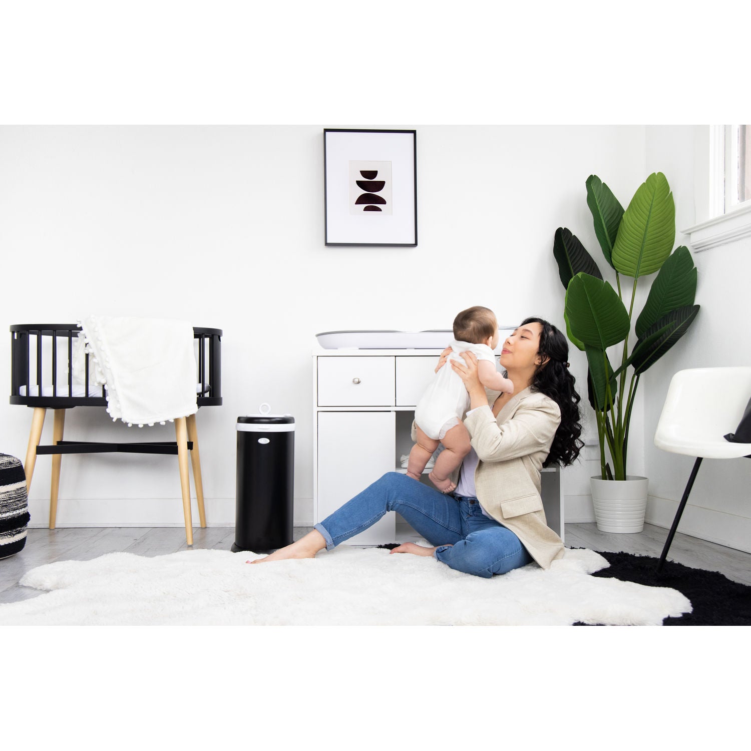 Ubbi Nappy Bin - Matte Black